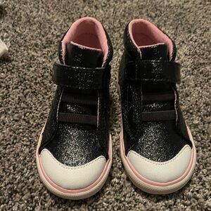 See Kai Run girls shoes